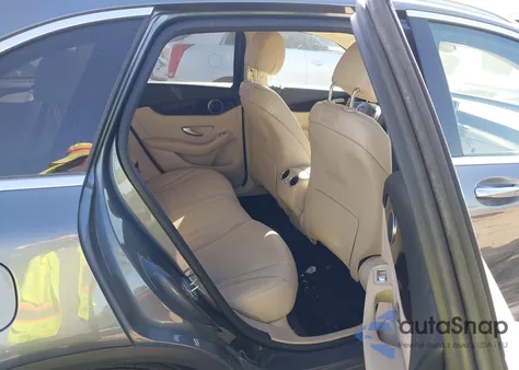 2019 Mercedes-Benz Glc 300 z USA, uszkodzony, nr VIN WDC0G4JB5KV131394